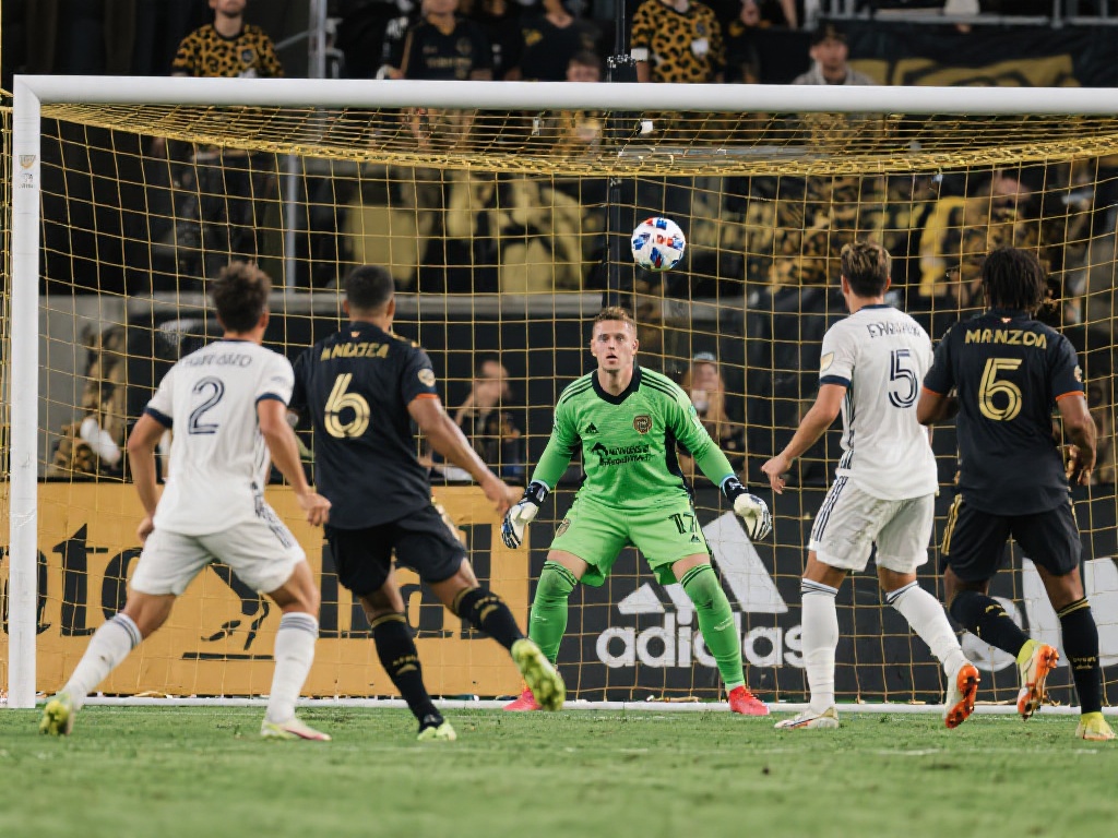 内部竞争中 内部竞争中