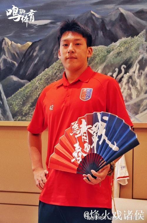 广州蒲公英陈瑜昊:三大关键词总结赛季 偶像博格巴 广州蒲公英陈瑜昊:三大关键词总结赛季 偶像博格巴