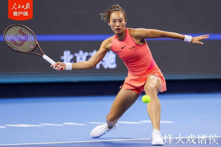 中网郑钦文不敌穆霍娃无缘决赛 后者将与高芙争冠