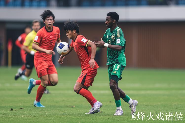 伊万：王钰栋有大心脏 是中国足球未来的代表