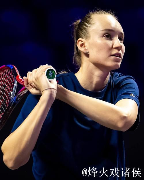 WTA总决赛鲍里妮2-0莱巴金娜 女双头号种子遭逆转