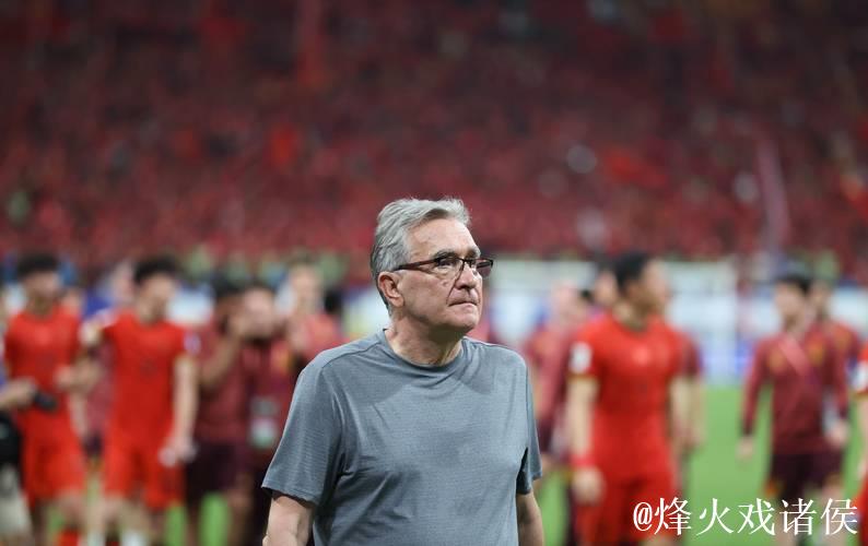 足球之夜:国足教练团队总薪资预算为100万欧至120万欧 足球之夜:国足教练团队总薪资预算为100万欧至120万欧