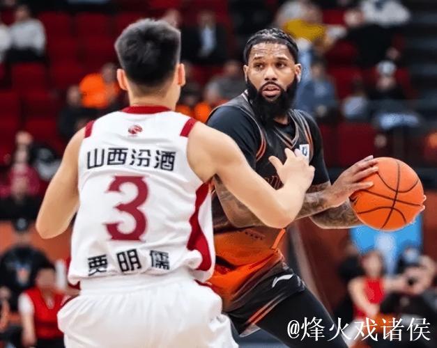 3外统治级！2后卫统治攻守！山东得分已霸榜联盟，就差陈林坚了！